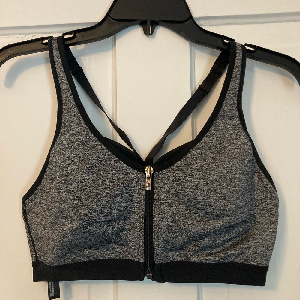 Victorias Secret sport bra